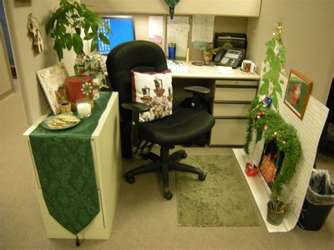 Favorite Cubicle Decorating Ideas At The Office - Gallery Collection Blog