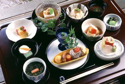 A Guide to Washoku (Traditional Japanese Food) | Let's experience Japan