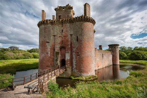 Caerlaverock Castle, Dumfries and Galloway, Scotland, UK | Beautiful ...