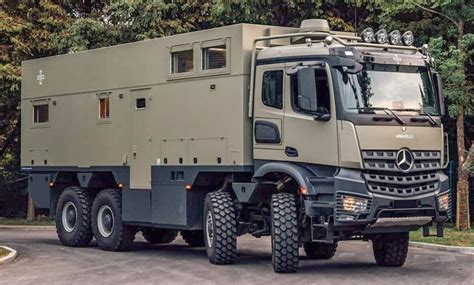 Mercedes Benz AROCS 8X8 | Expedition vehicle, Expedition truck ...