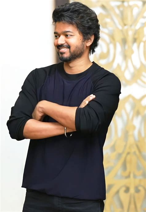 Thalapathy Vijay Handsome Look in Black T-Shirt | Vijay Images HD ...