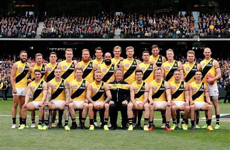 🐯Adam Hall⚡ on | Richmond football club, Richmond afl, Team photos