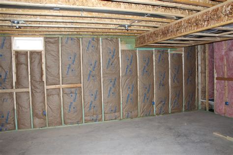 Fiberglass Insulation Installation for Thermal Comfort | Southland ...