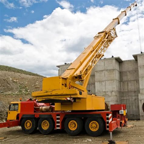 What is Crane? 15 Types Of Cranes Used Worldwide