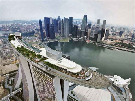 Marina Bay Sands Skypark - View of the Skypark - modlar.com