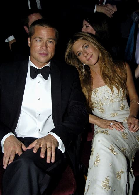 Jennifer Aniston Wedding Dress 2000 Fresh 40 Rare S Of Brad Pitt Brad ...