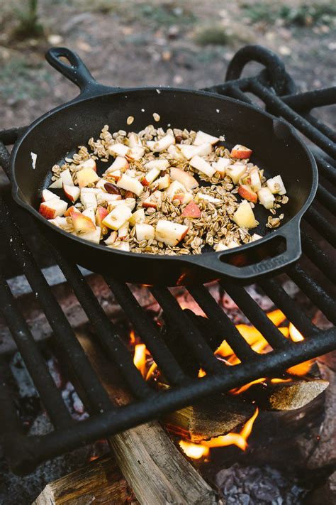 39 Best Campfire Recipes - Easy Camping Food Ideas