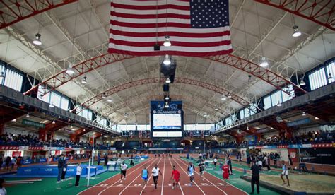 Running, Now and Then, at the 168th Street Armory - The New York Times