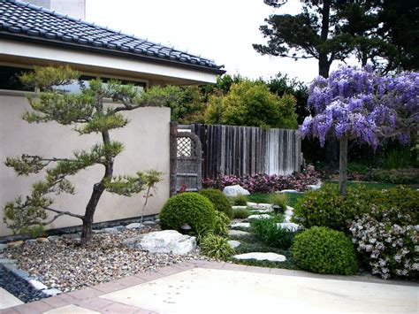 How to Make a Japanese Zen Garden in Southern California | Southwest