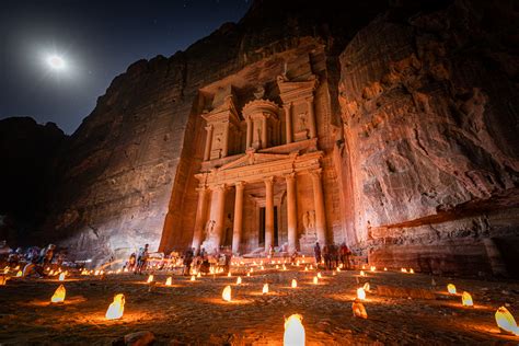 Petra by night | JuzaPhoto