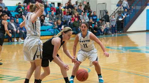 Jumbos saunter into sixth-straight Sweet Sixteen - The Tufts Daily