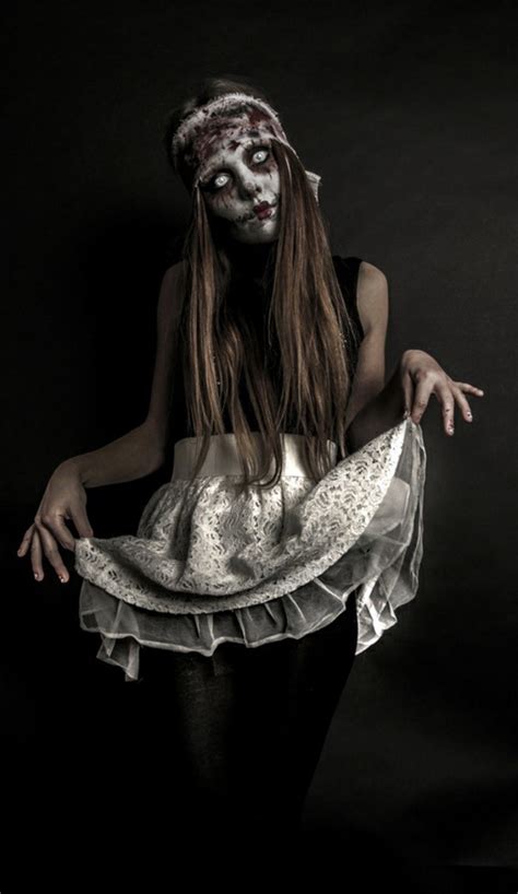 Cool Horror Halloween Costumes, rob the breath | Interior Design Ideas ...