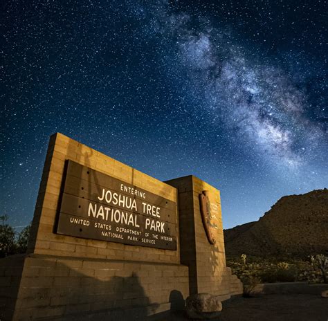 The Best Guide to Finding the Milky Way in Joshua Tree / Death Valley ...