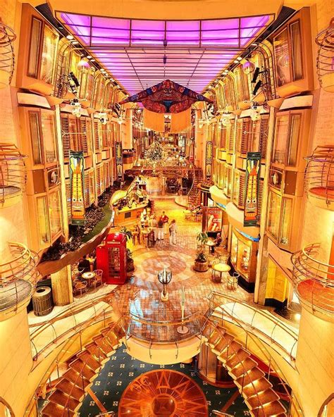 Voyager of the Seas | Golden views. Cruise onboard Royal Caribbean's ...