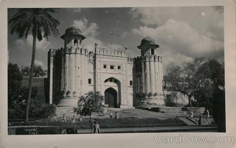 Lahore Fort Pakistan Postcard