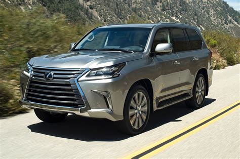 2016 Lexus LX 570 SUV Debuts