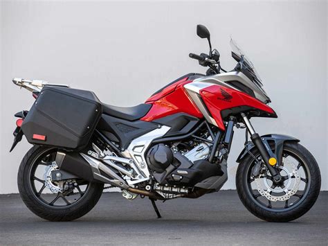 2021 Honda NC750X DCT MC Commute Review | Motorcyclist