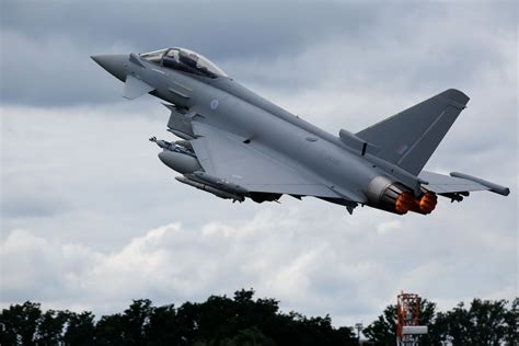 BAE Gets $6.7 Billion Typhoon Fighter Jet Order From Qatar - Bloomberg