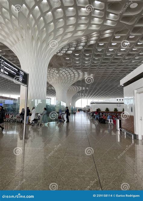 Mumbai International Airport - Departure Editorial Stock Image - Image ...