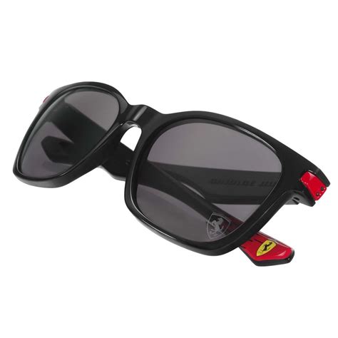 Ferrari Scuderia Sunglasses By Oakley - Gallery | Top Speed