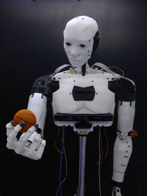 Inmoov-The-First-Humanoid-Robot-That-You-Can-Print-At-Home-18 ...