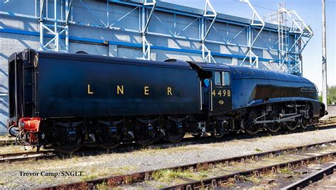 LNER Wartime livery unveiled for steam locomotive 60007 Sir Nigel Gresley