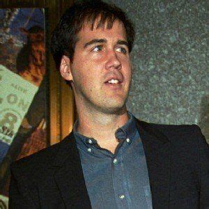 Krist Novoselic - Bio, Facts, Family | Famous Birthdays