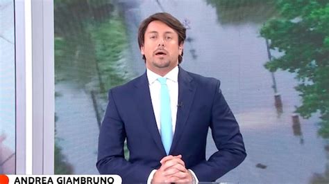 Andrea Giambruno su stupri: "Se eviti di ubriacarti, non trovi il lupo ...