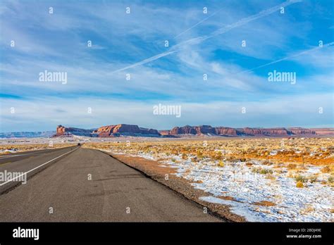 Monument Valley in Utah Stock Photo - Alamy