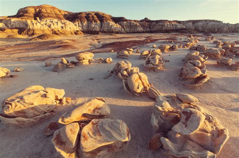 Exploring the Haunting Beauty of the Bisti Badlands in New Mexico