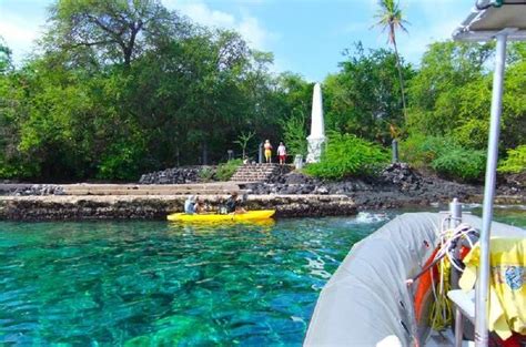 Kealakekua Bay Snorkel and Coastal Adventure | Best snorkeling ...