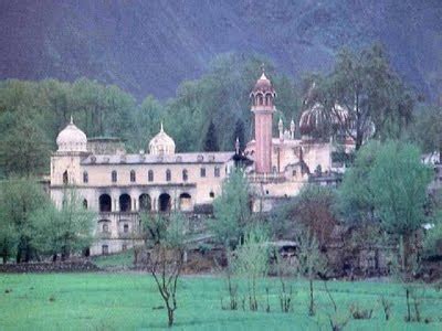 Beautiful Places: Chitral Fort Tourist Attractions