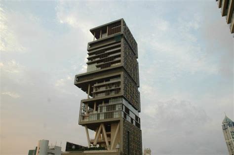 Antilia - Mumbai | high-rise, helipad