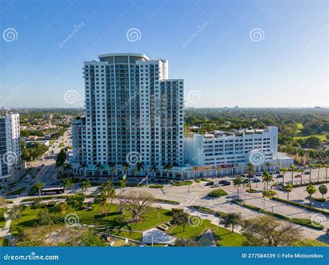 Aerial Photo of the Circ Hotel Hollywood FL on Young Circle Editorial ...