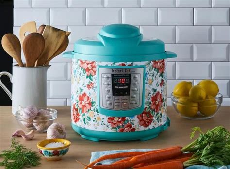 The Pioneer Woman Launches New Instant Pot Collection And They're ...