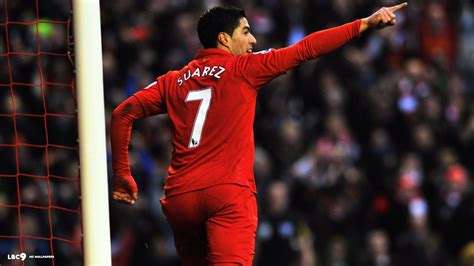 Luis Suarez Number 7 Run Goal Celebration Photo Liverpool Wallpaper HD ...