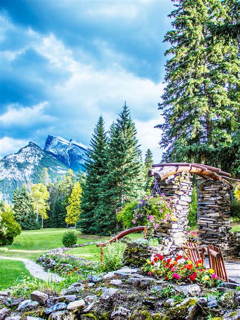 1 Day in the Town of Banff: Where to Go and What to See In a Day - Jen ...