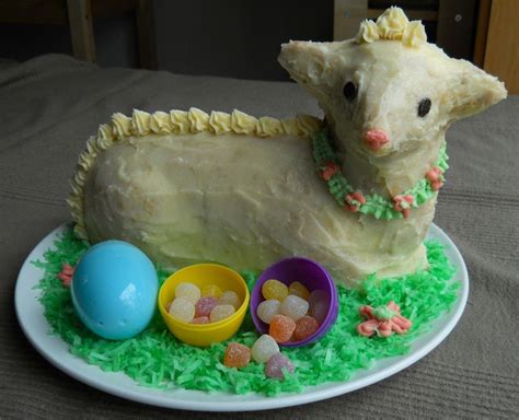 Lamb cake | Lamb cake, Vegan easter, Easter lamb