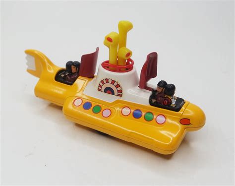 Corgi Toys 803 Yellow Submarine Very Near Mint/Boxed – JK DIE-CAST MODELS