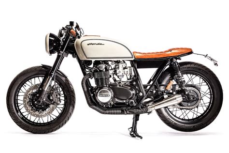 THE COMPLETE PACKAGE. Ellaspede’s Immaculate Honda CB550 Cafe Racer ...