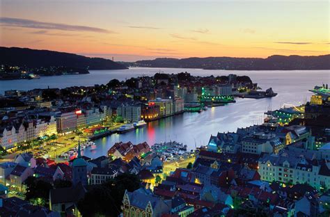 Bergen | Fjords, Hanseatic League, Bryggen | Britannica