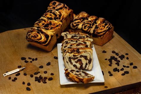 Cinnamon Raisin Loaf - Prantl's Bakery