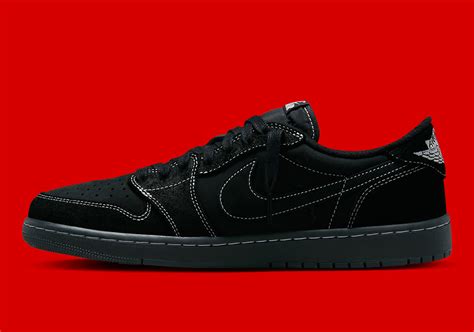 ンサイズで NIKE jordan1 low travis Scott の通販 by ain's shop｜ナイキならラクマ - みんみん様 ...