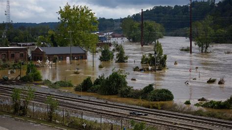 Trump Visits Western North Carolina to Survey Damage From Hurricane ...