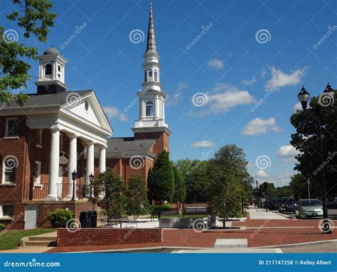 Church Buildings in Downtown Cary, NC Editorial Stock Photo - Image of ...