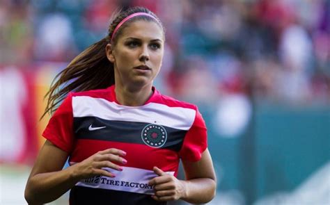 10 Best Female Soccer Players in the World Right Now - Wonderslist