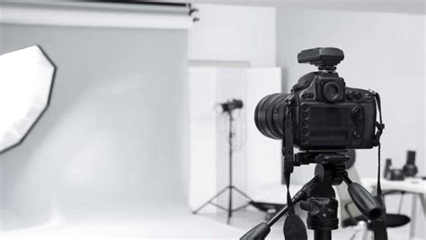 Budget Lighting Kits for Portraits (Part 3): Professional Portrait ...