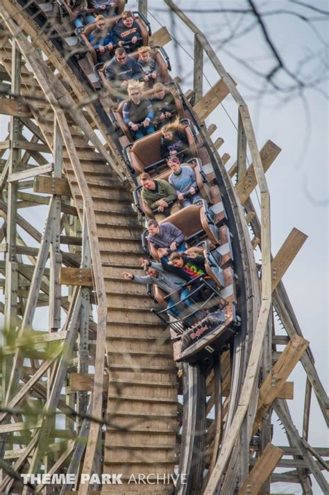 Thunderhead at Dollywood | Theme Park Archive