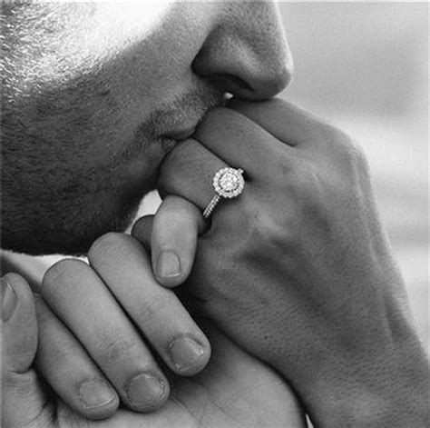 Gallery: Engagement Ring Shot Photos and Pictures 14 - Deer Pearl ...