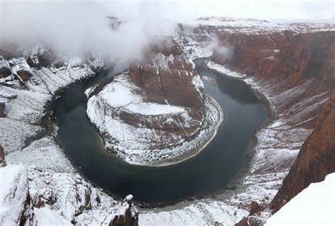 Snow at horseshoe bend on 12/31/18. | Horseshoe bend, Natural landmarks ...